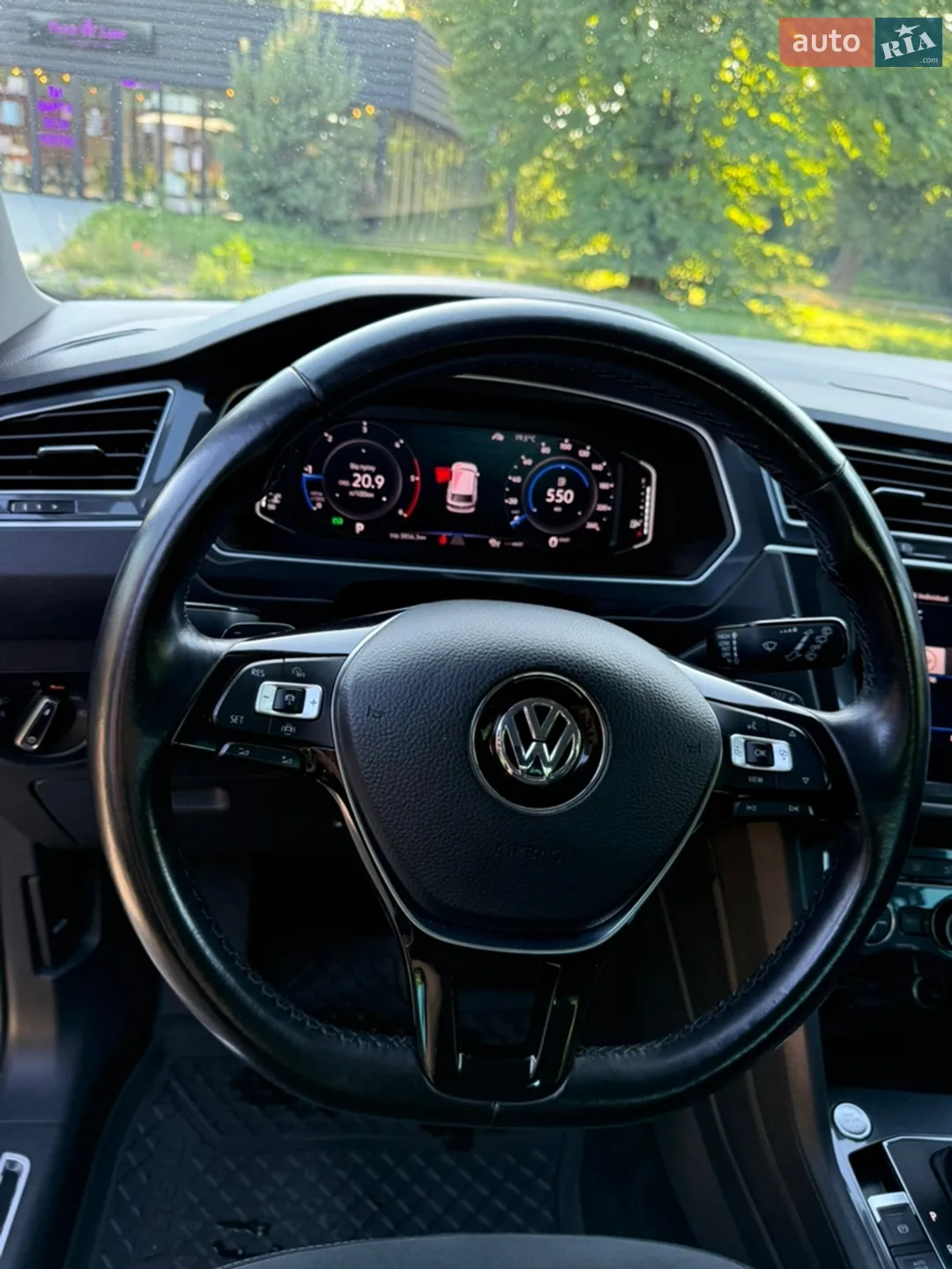 2019 Volkswagen Tiguan - мініатюра 10