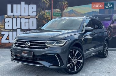 Внедорожник / Кроссовер Volkswagen Tiguan 2024 в Львове