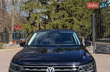 Внедорожник / Кроссовер Volkswagen Tiguan 2021 в Миргороде
