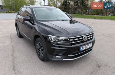 Внедорожник / Кроссовер Volkswagen Tiguan 2017 в Запорожье