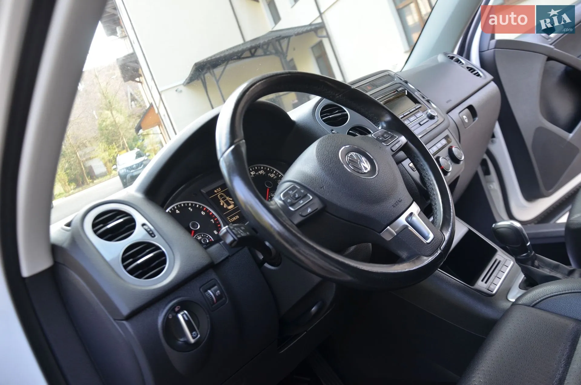 2014 Volkswagen Tiguan - мініатюра 36