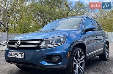 Внедорожник / Кроссовер Volkswagen Tiguan 2016 в Киеве
