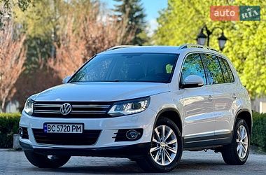 Позашляховик / Кросовер Volkswagen Tiguan 2015 в Міжгір'ї
