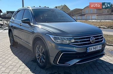 Внедорожник / Кроссовер Volkswagen Tiguan 2023 в Николаеве