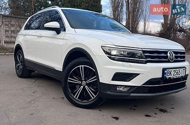 Позашляховик / Кросовер Volkswagen Tiguan 2019 в Рівному