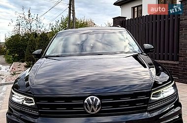 Позашляховик / Кросовер Volkswagen Tiguan 2018 в Кривому Розі