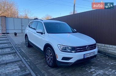 Позашляховик / Кросовер Volkswagen Tiguan 2021 в Хмельницькому