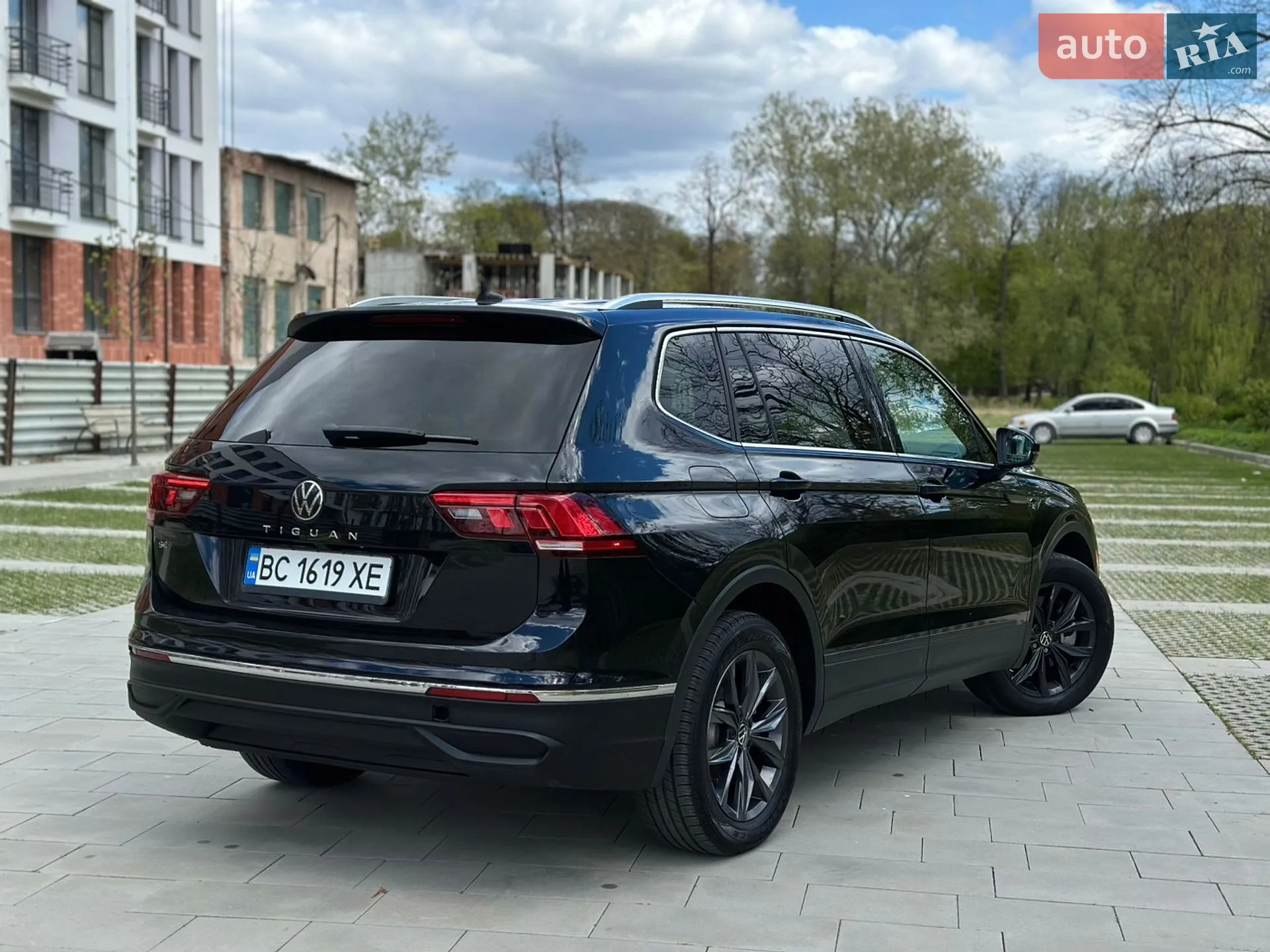 2023 Volkswagen Tiguan - мініатюра 12