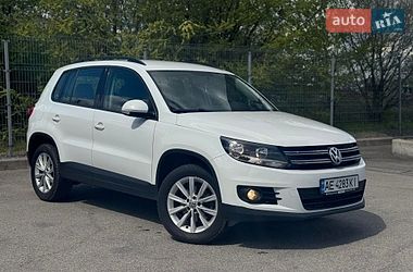 Внедорожник / Кроссовер Volkswagen Tiguan 2017 в Днепре
