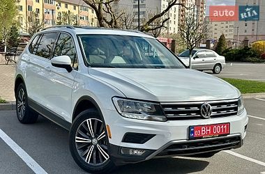 Внедорожник / Кроссовер Volkswagen Tiguan 2019 в Киеве