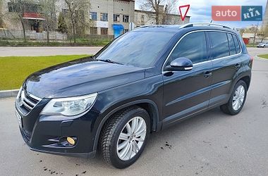 Внедорожник / Кроссовер Volkswagen Tiguan 2008 в Шостке