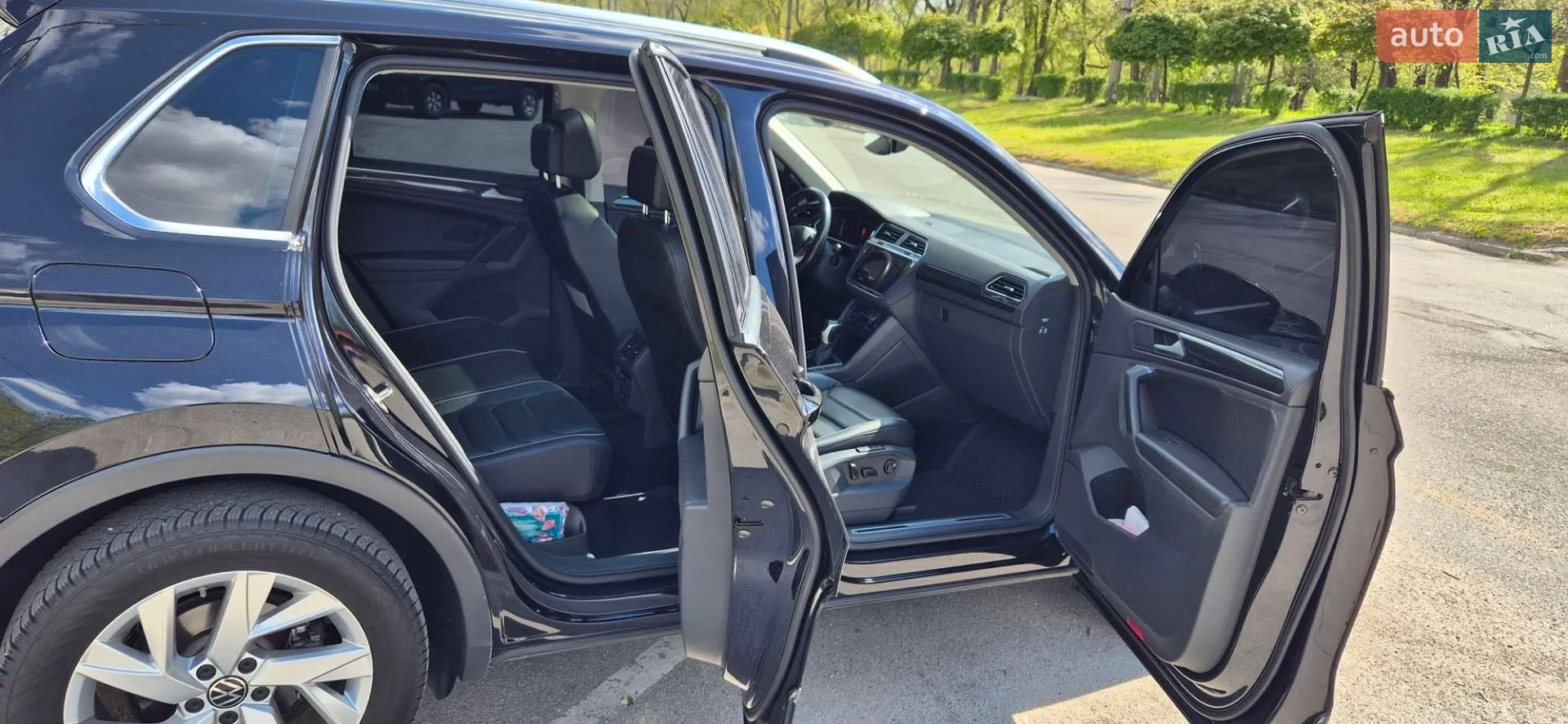 2021 Volkswagen Tiguan - мініатюра 32