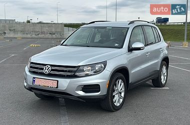 Позашляховик / Кросовер Volkswagen Tiguan 2017 в Львові