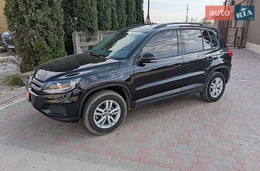 Внедорожник / Кроссовер Volkswagen Tiguan 2016 в Тернополе