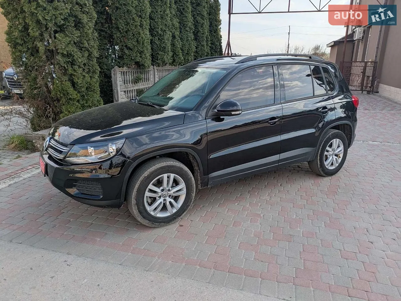 2016 Volkswagen Tiguan - мініатюра 24