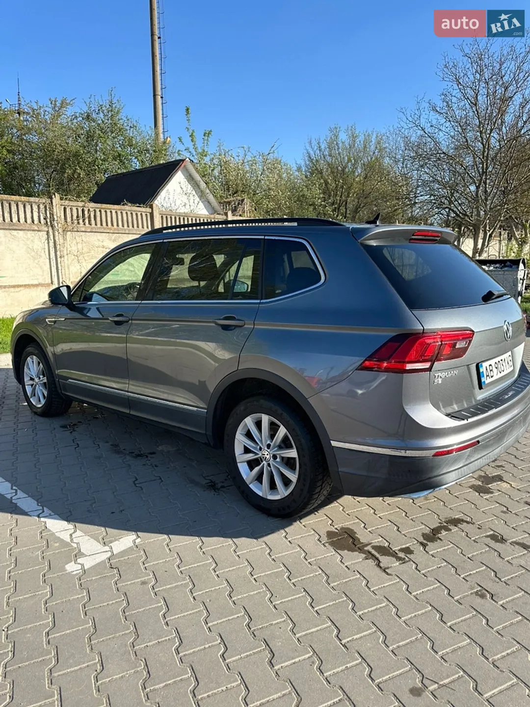 2018 Volkswagen Tiguan - фото 1
