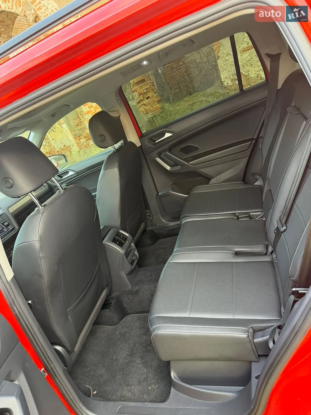 2019 Volkswagen Tiguan - мініатюра 8