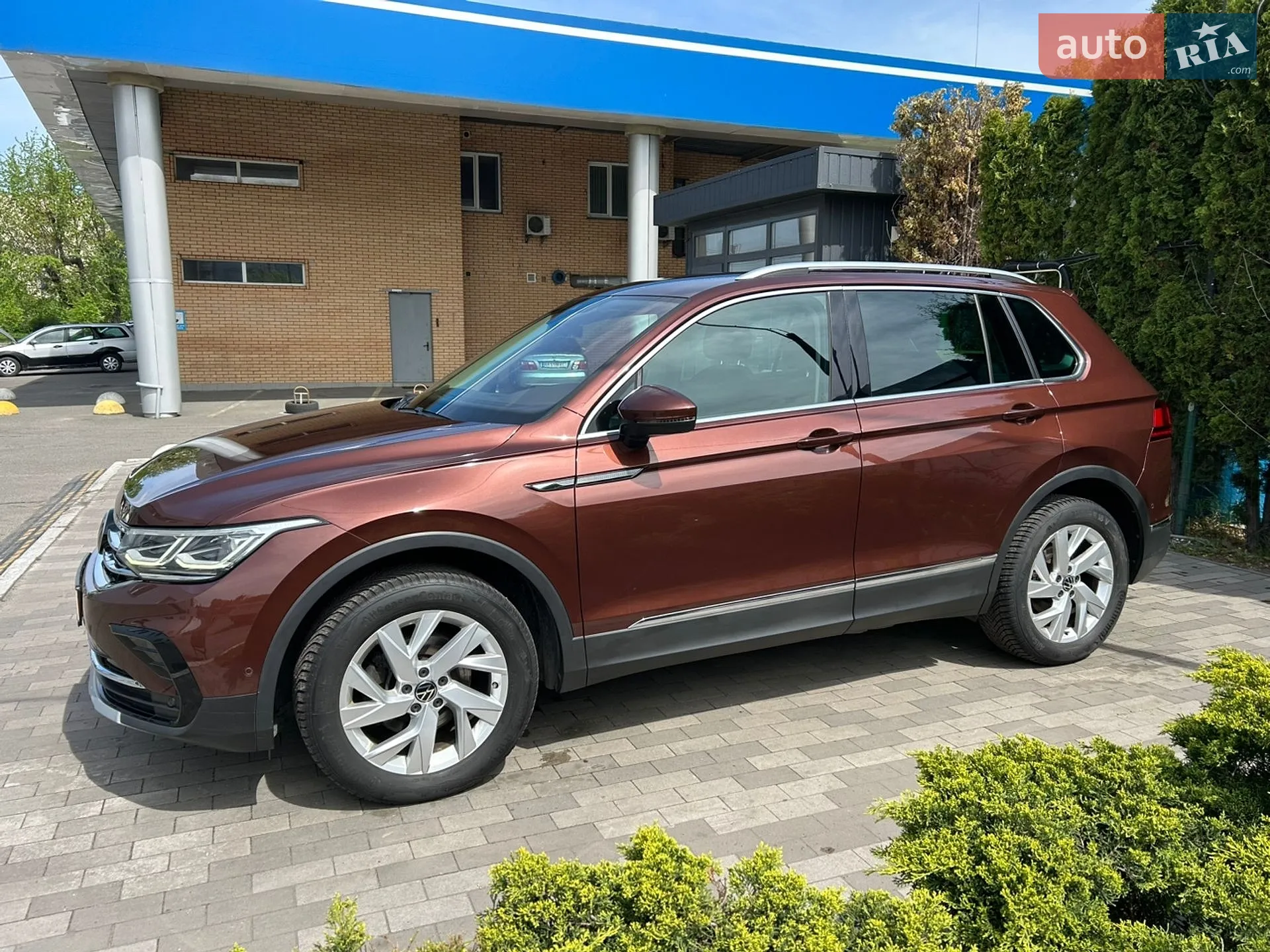 2021 Volkswagen Tiguan - мініатюра 3