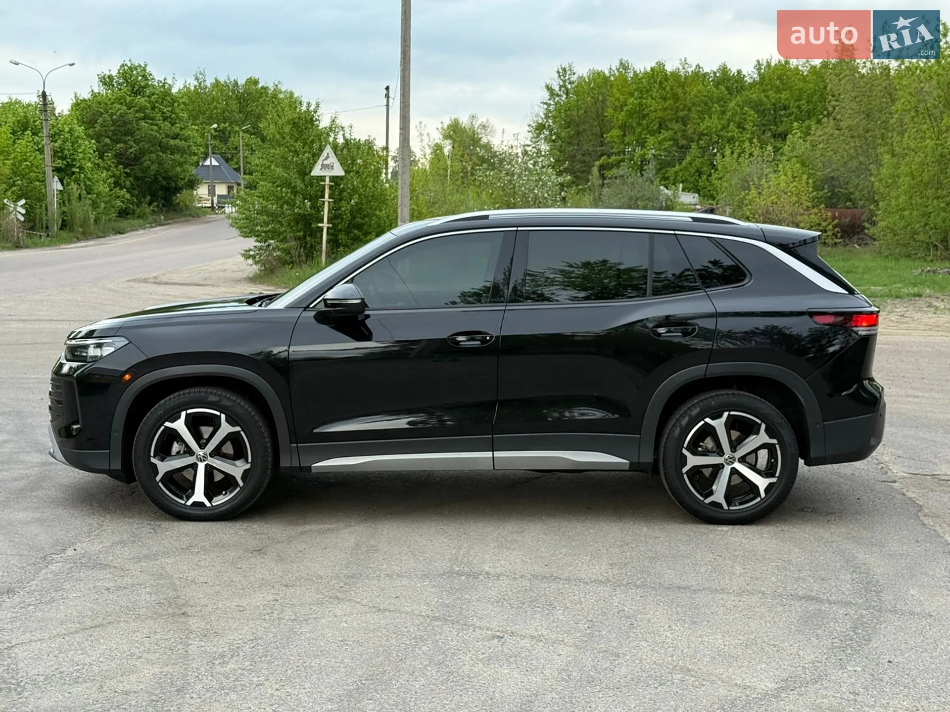 2025 Volkswagen Tiguan - мініатюра 4