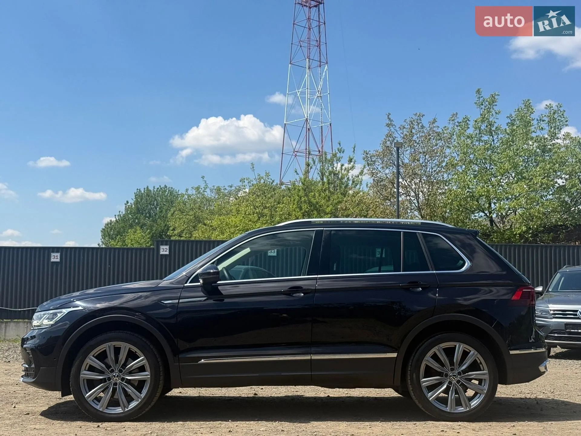 2021 Volkswagen Tiguan - мініатюра 5