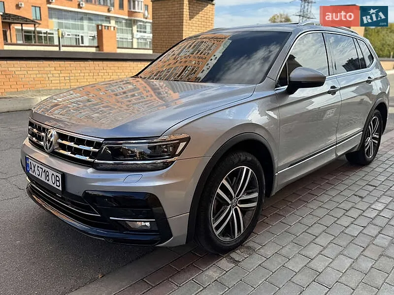 Volkswagen Tiguan 2018 VIN WVGZZZ5NZKW309781 фото оголошення 22 з 53