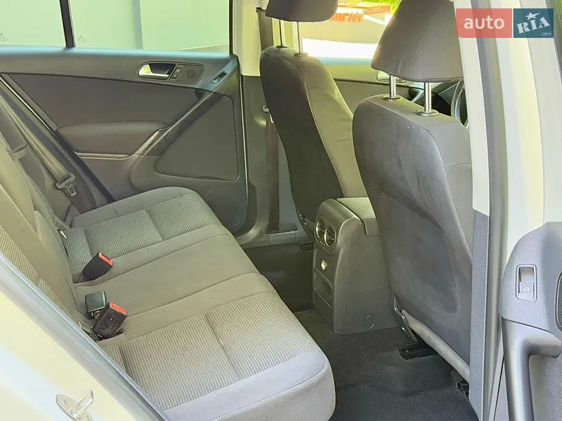 Volkswagen Tiguan 2012 VIN WVGAV7AX7DW543709 фото оголошення 59 з 117