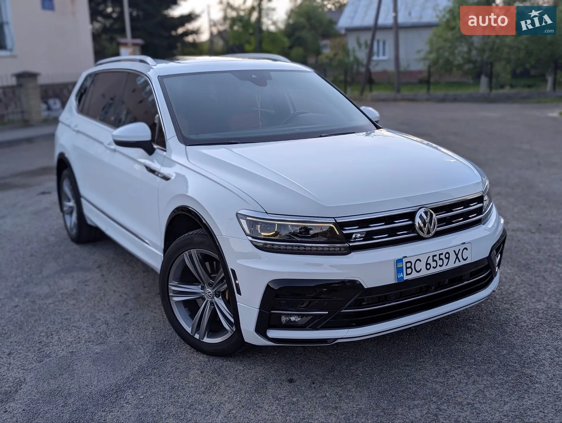 2018 Volkswagen Tiguan - мініатюра 5