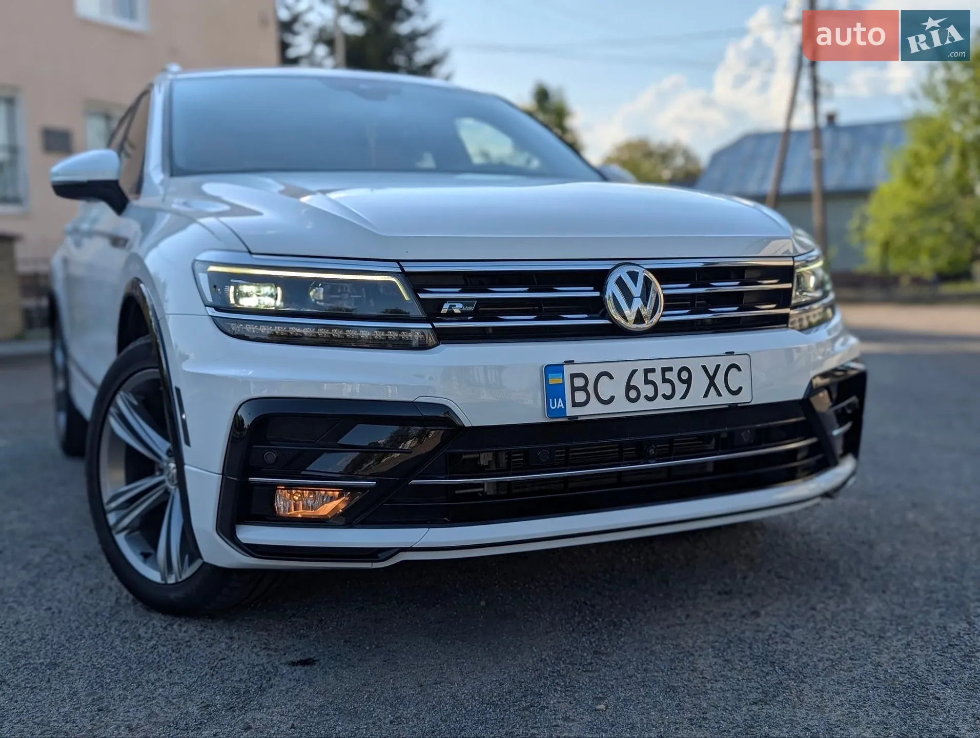 2018 Volkswagen Tiguan - мініатюра 26