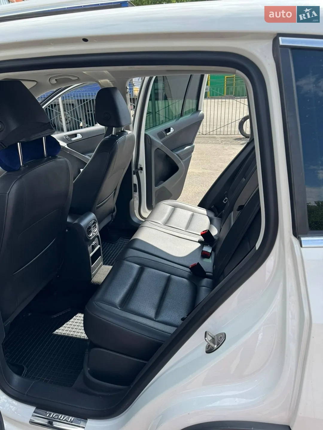 2012 Volkswagen Tiguan - мініатюра 14