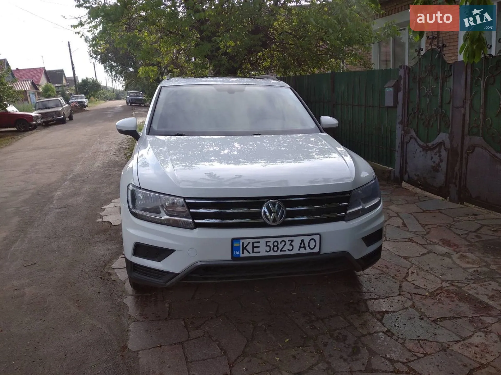 2019 Volkswagen Tiguan - мініатюра 2