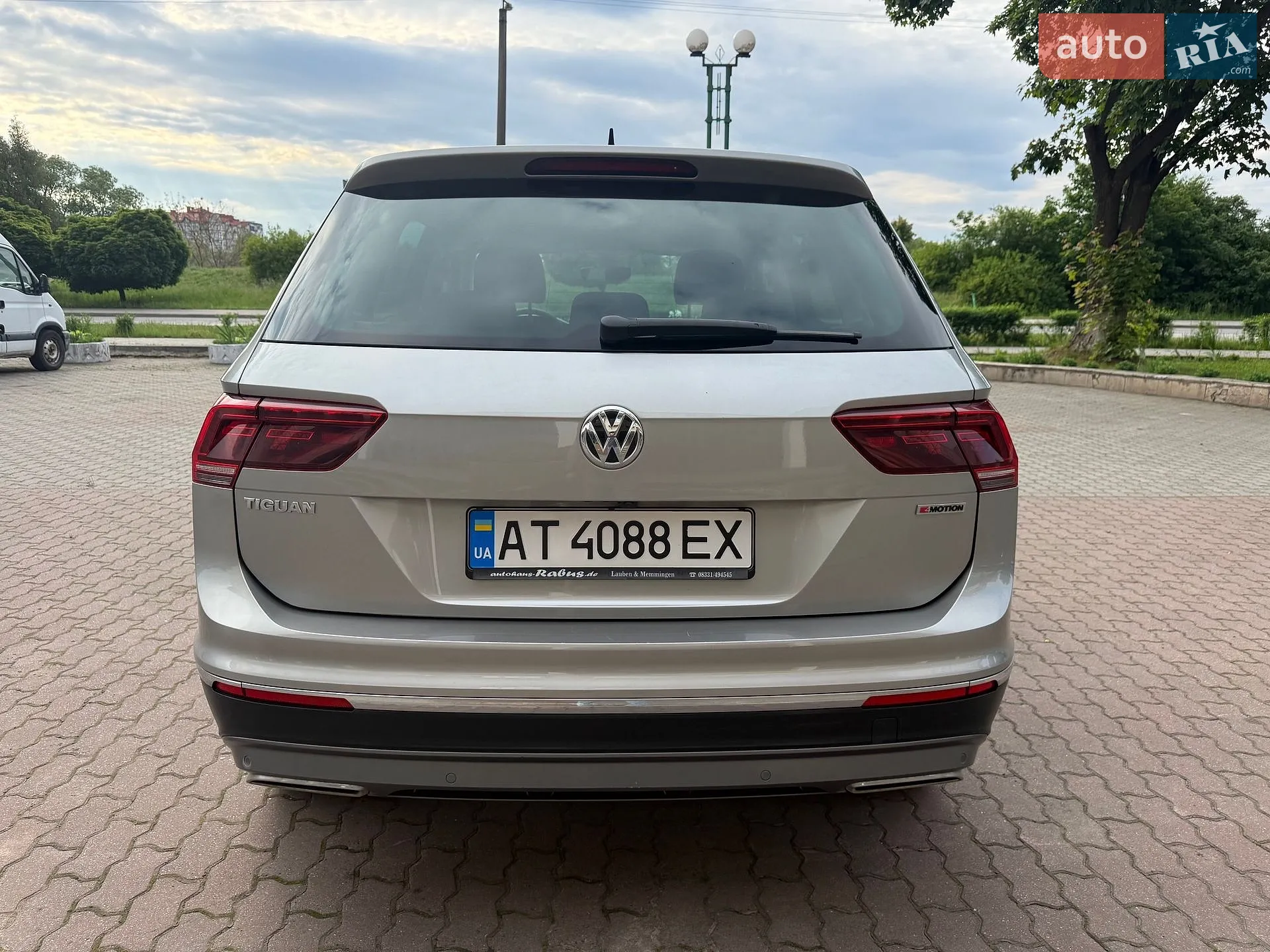 2018 Volkswagen Tiguan - мініатюра 12