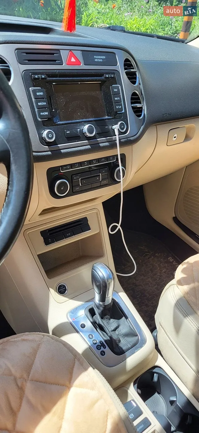 2010 Volkswagen Tiguan - мініатюра 7