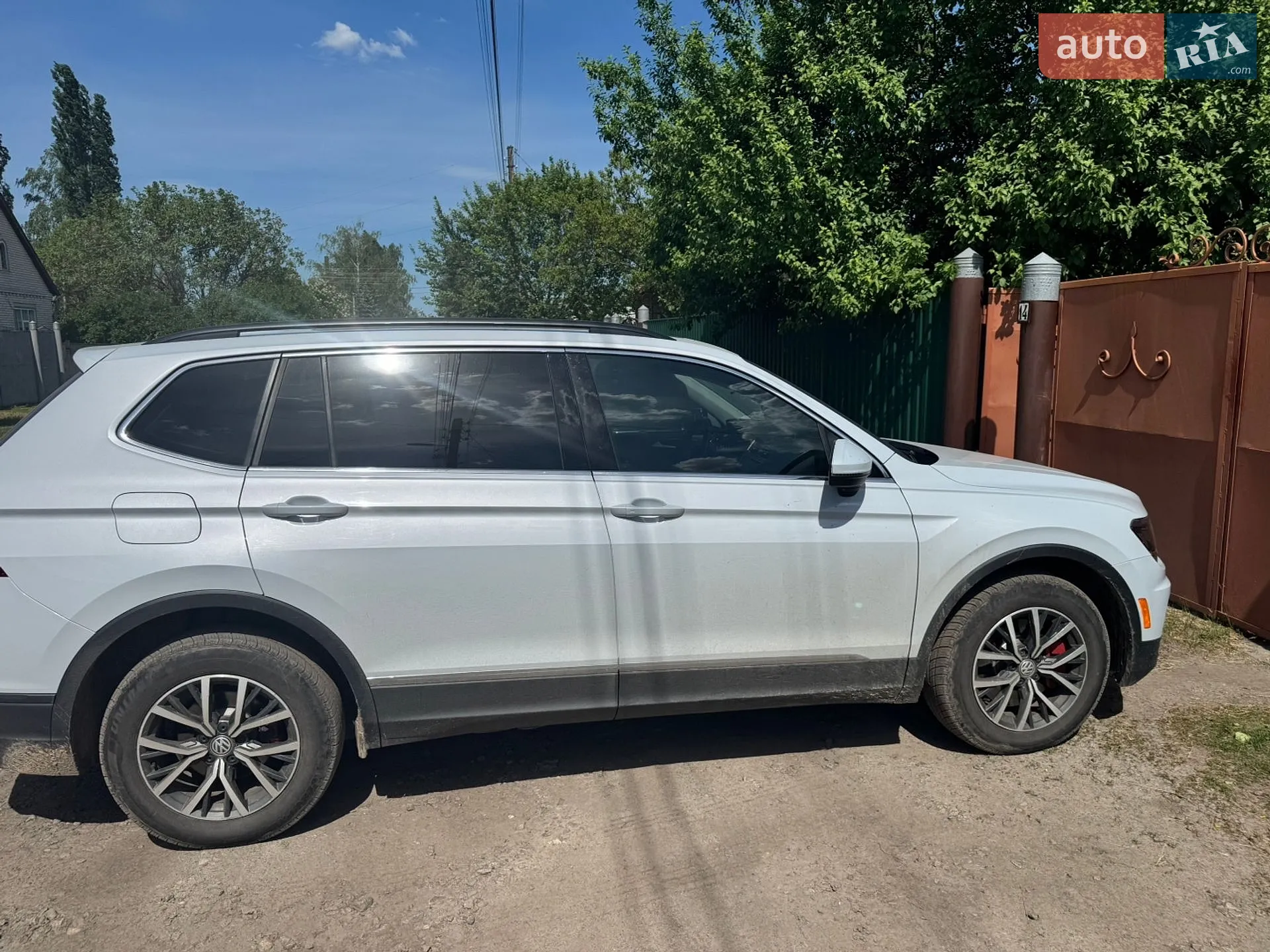 2017 Volkswagen Tiguan - мініатюра 13