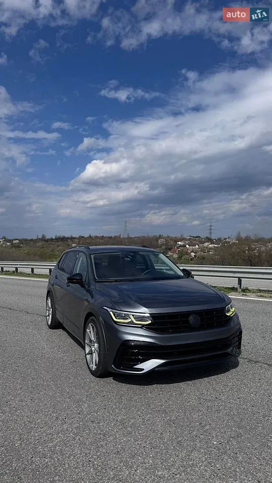 2023 Volkswagen Tiguan - мініатюра 12