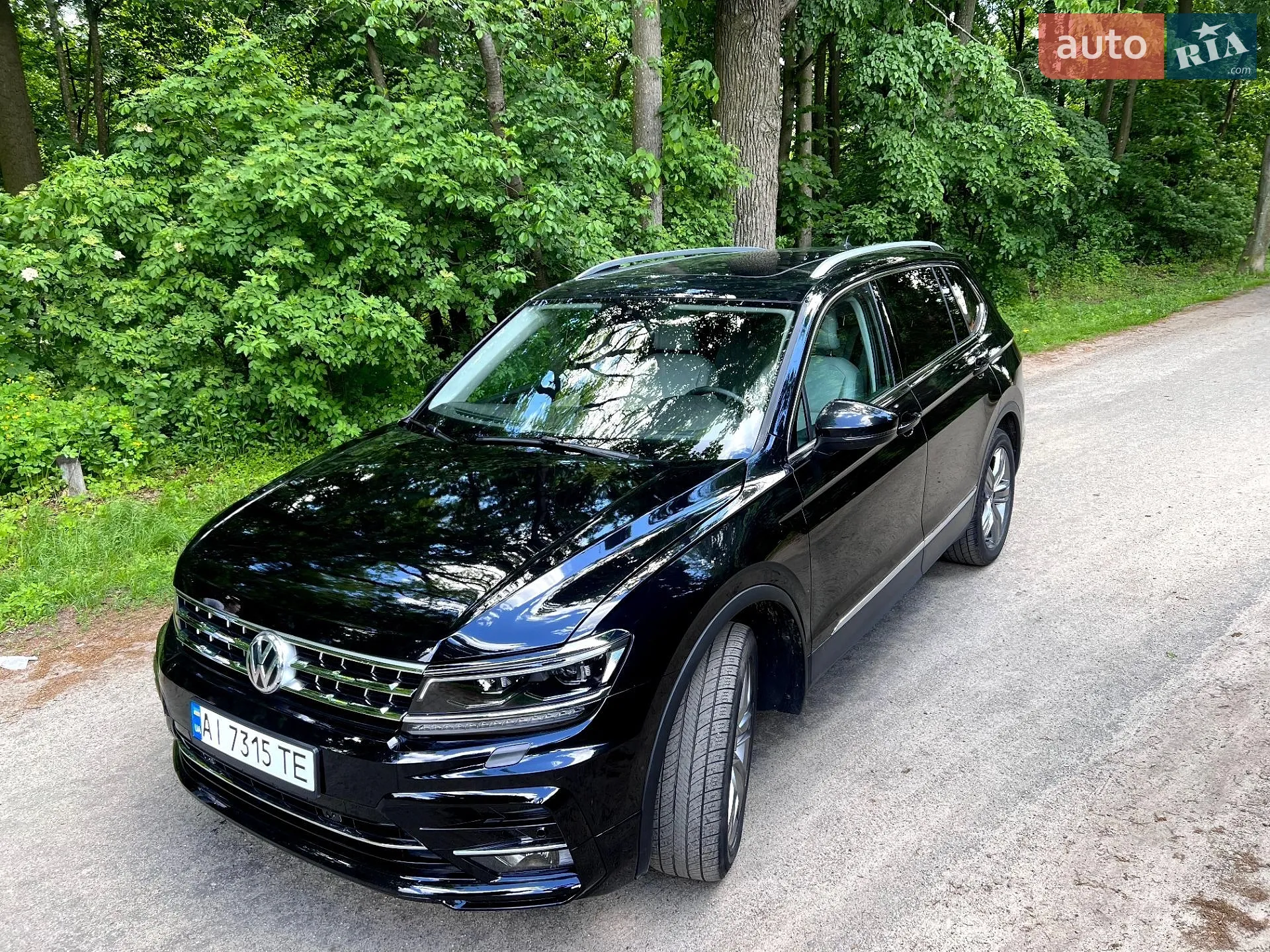 2021 Volkswagen Tiguan - мініатюра 12