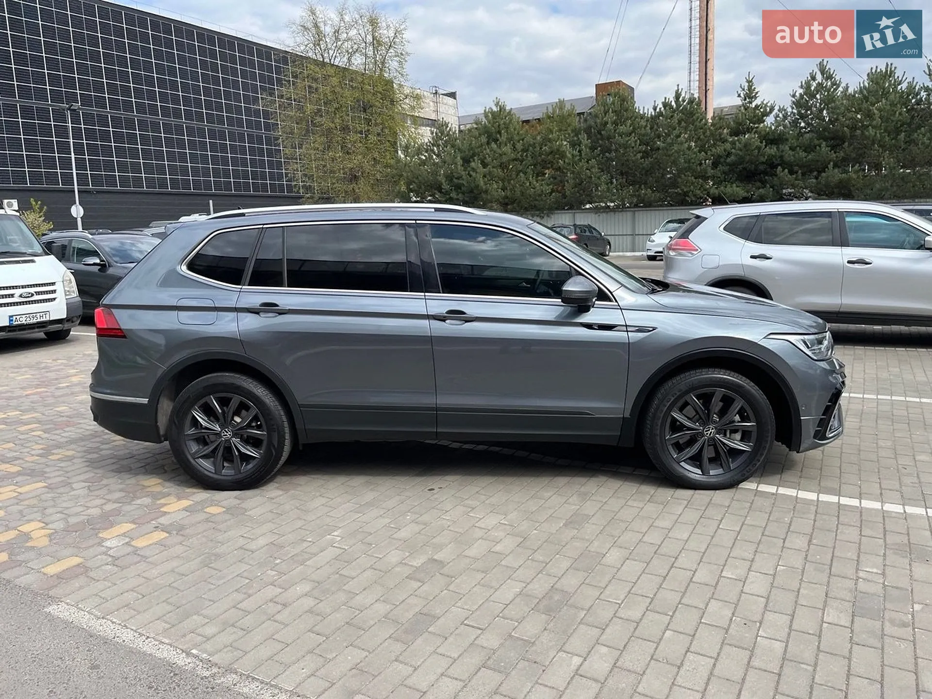 2022 Volkswagen Tiguan - мініатюра 74