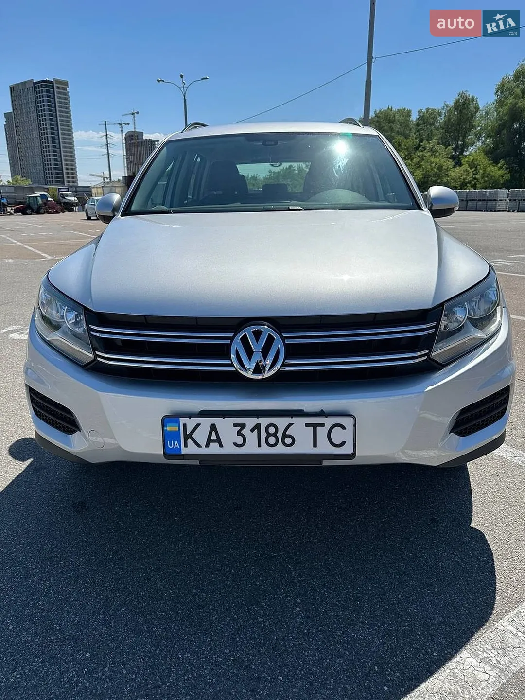 2016 Volkswagen Tiguan - мініатюра 13