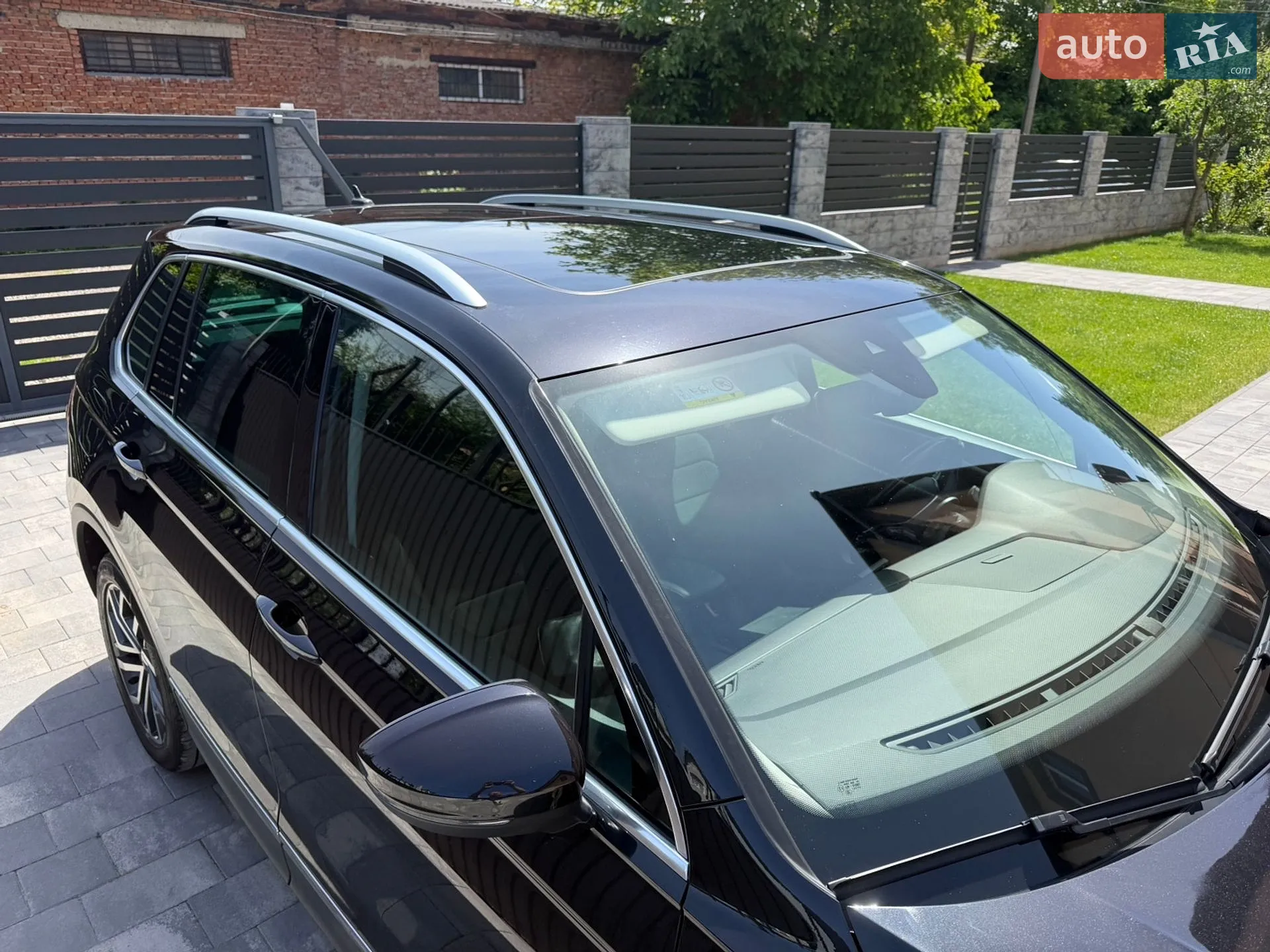 Volkswagen Tiguan 2019 VIN WVGZZZ5NZKW898447 фото оголошення 6 з 22