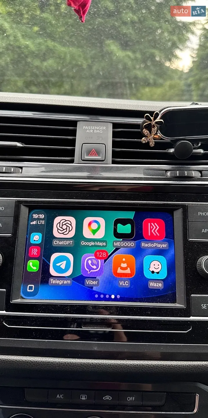 2018 Volkswagen Tiguan - мініатюра 2