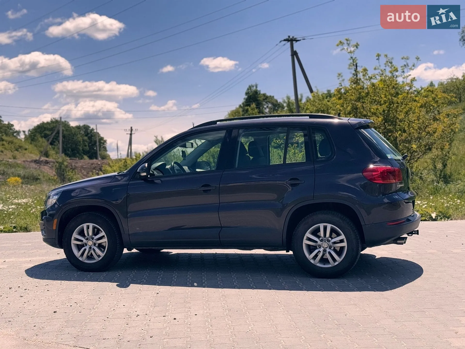 2015 Volkswagen Tiguan - мініатюра 16