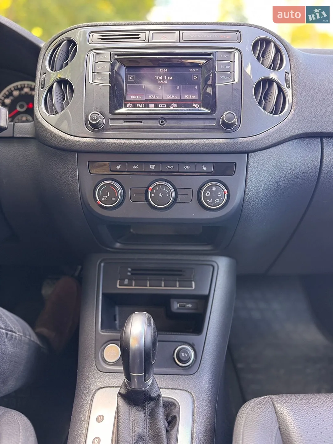 2015 Volkswagen Tiguan - мініатюра 50