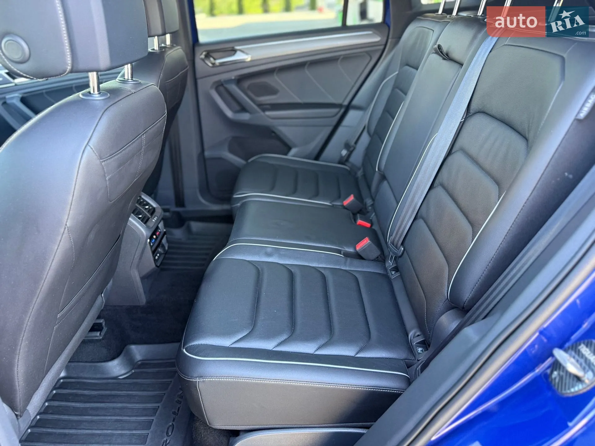 2021 Volkswagen Tiguan - мініатюра 24
