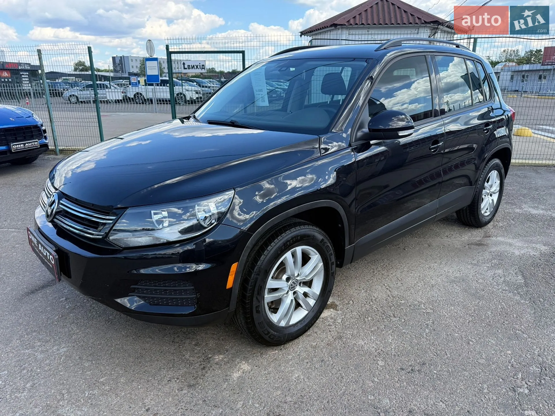 2016 Volkswagen Tiguan - мініатюра 10