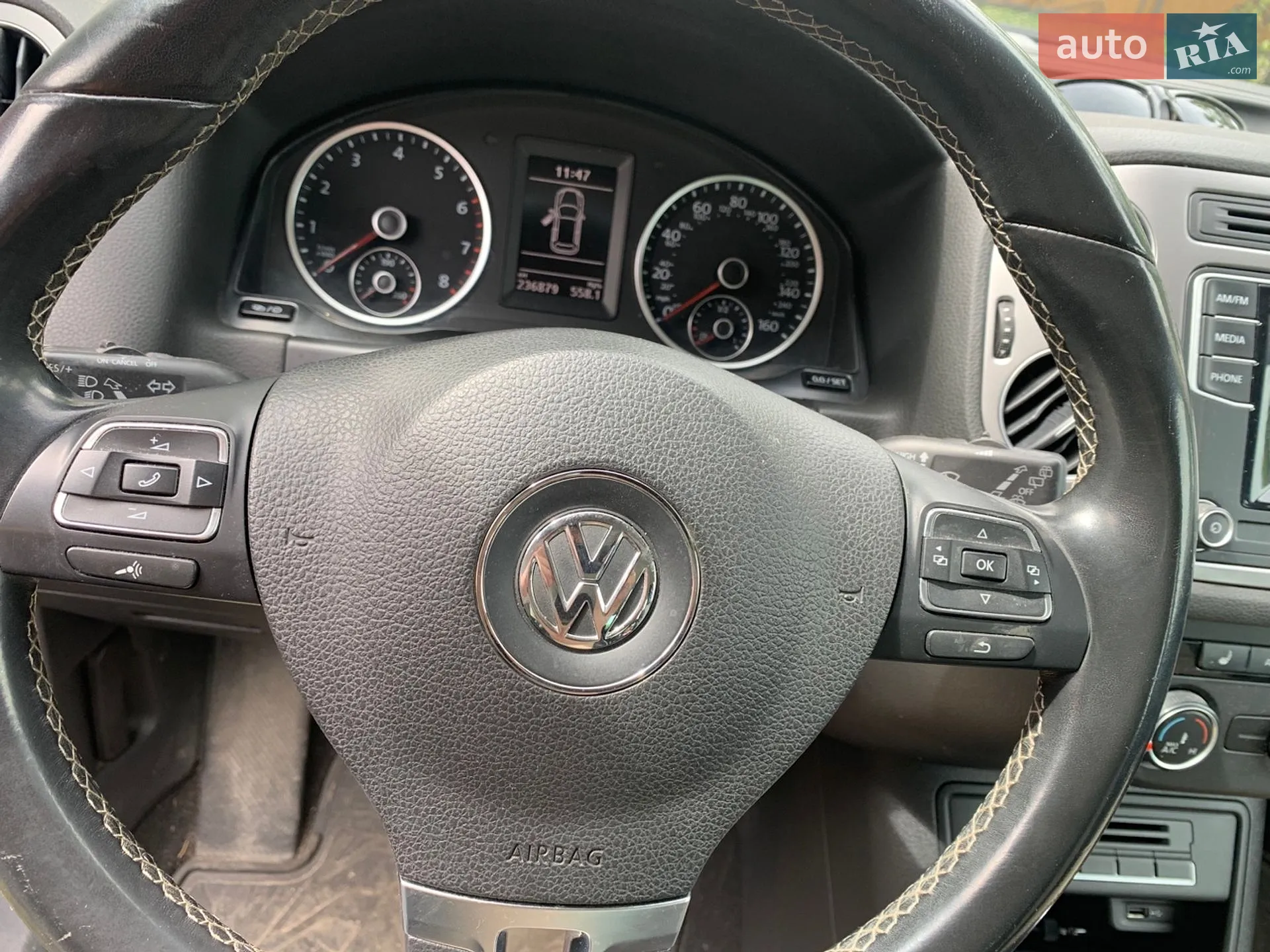 2016 Volkswagen Tiguan - мініатюра 5
