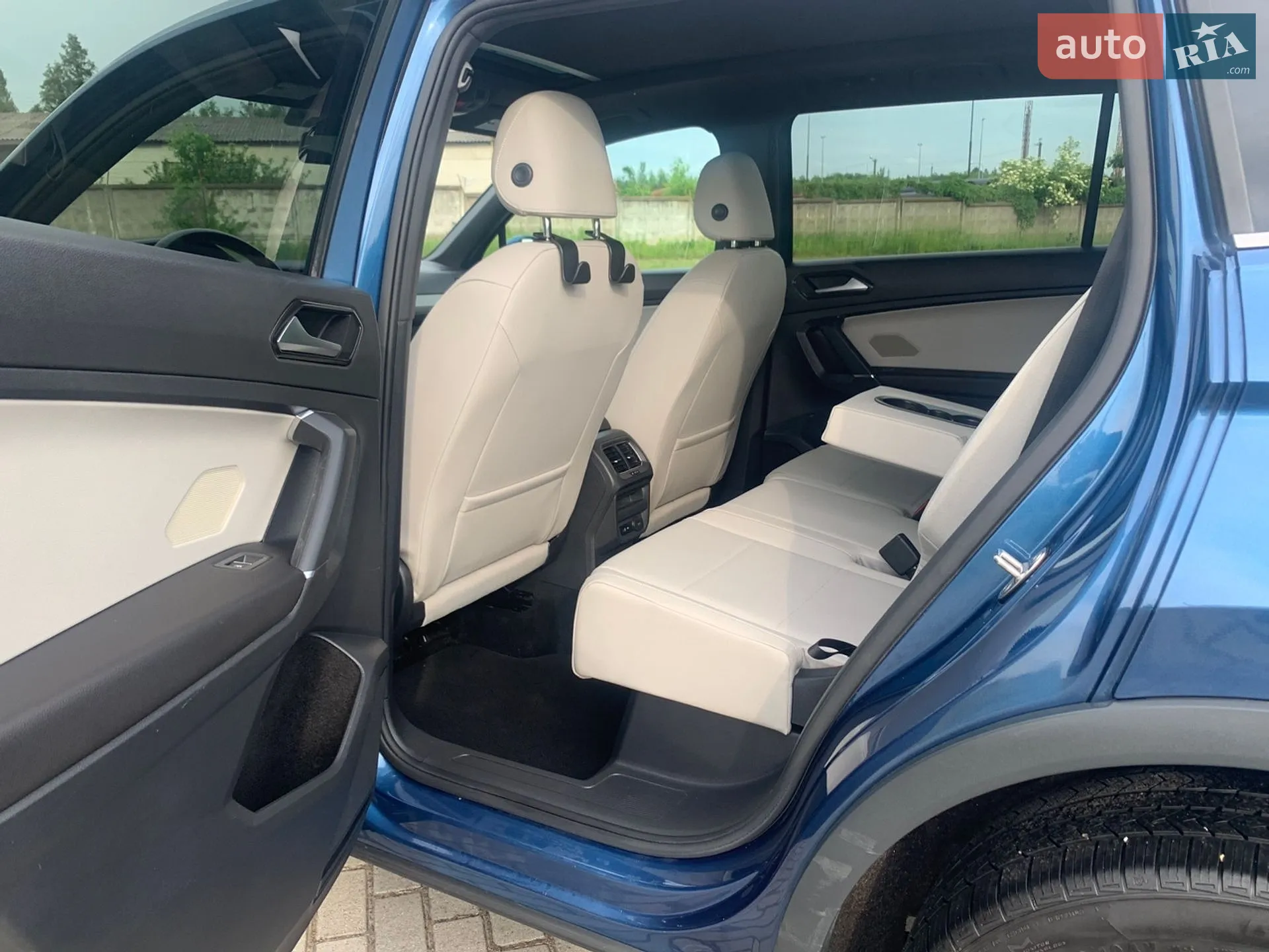 2018 Volkswagen Tiguan - мініатюра 16