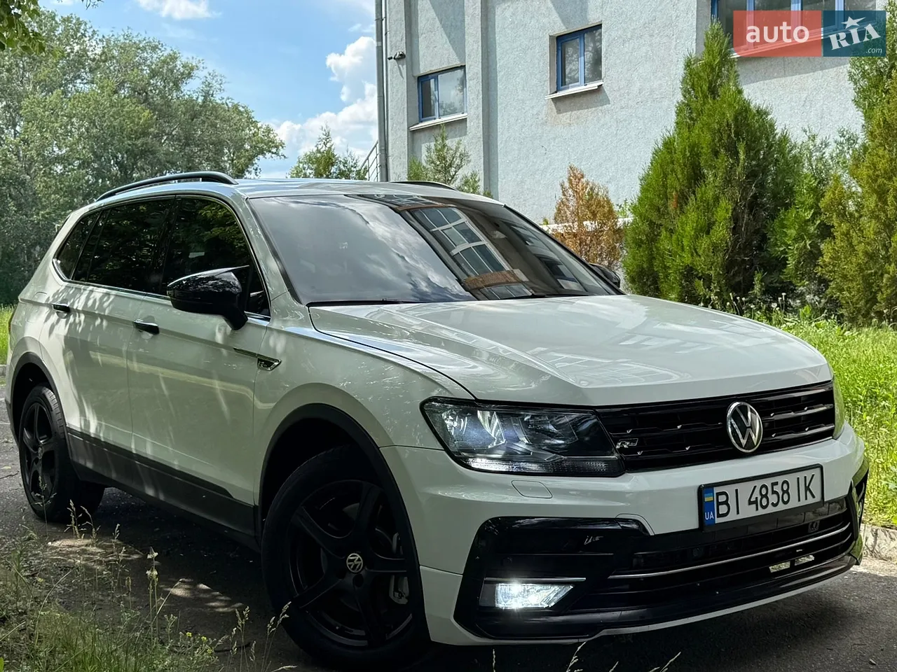2018 Volkswagen Tiguan - мініатюра 25