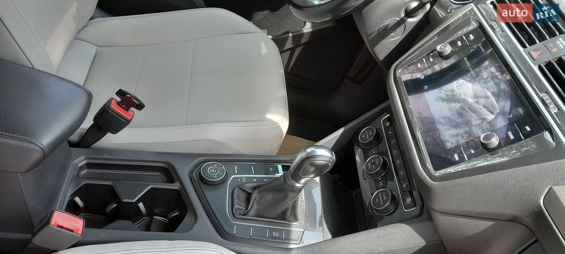 2018 Volkswagen Tiguan - мініатюра 22