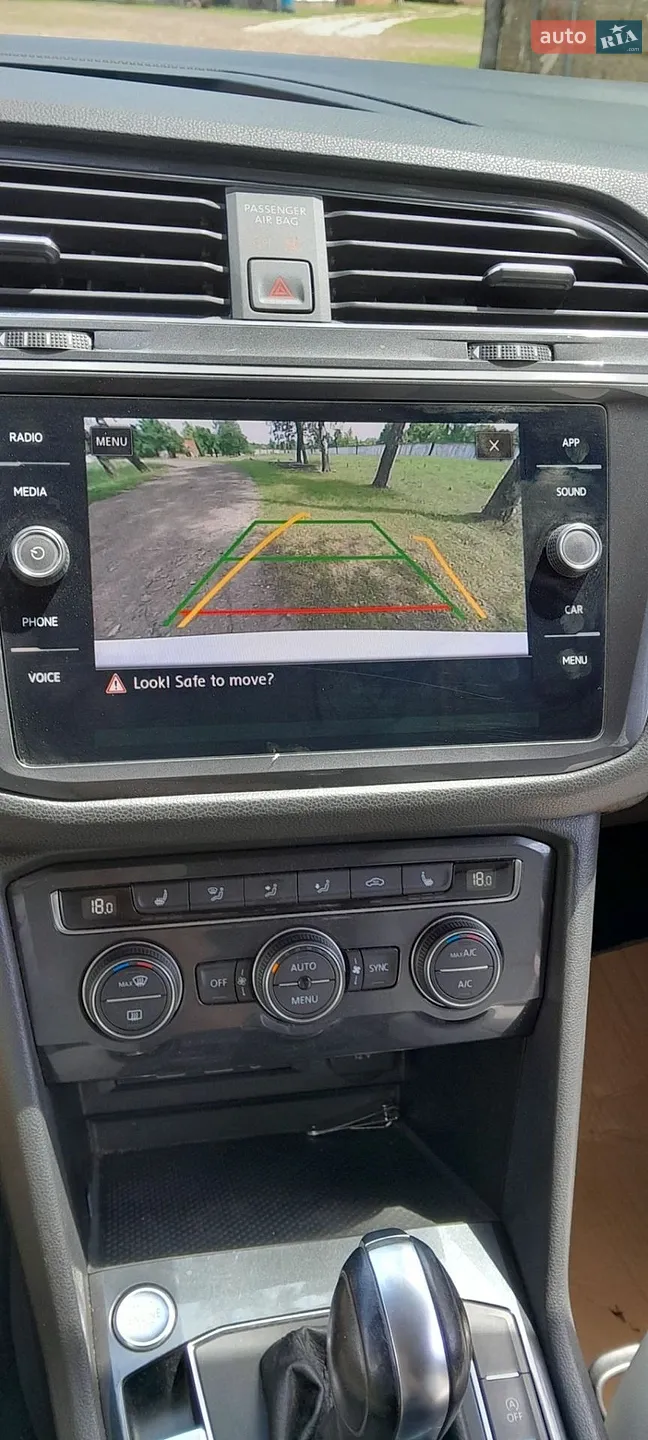 2018 Volkswagen Tiguan - мініатюра 29
