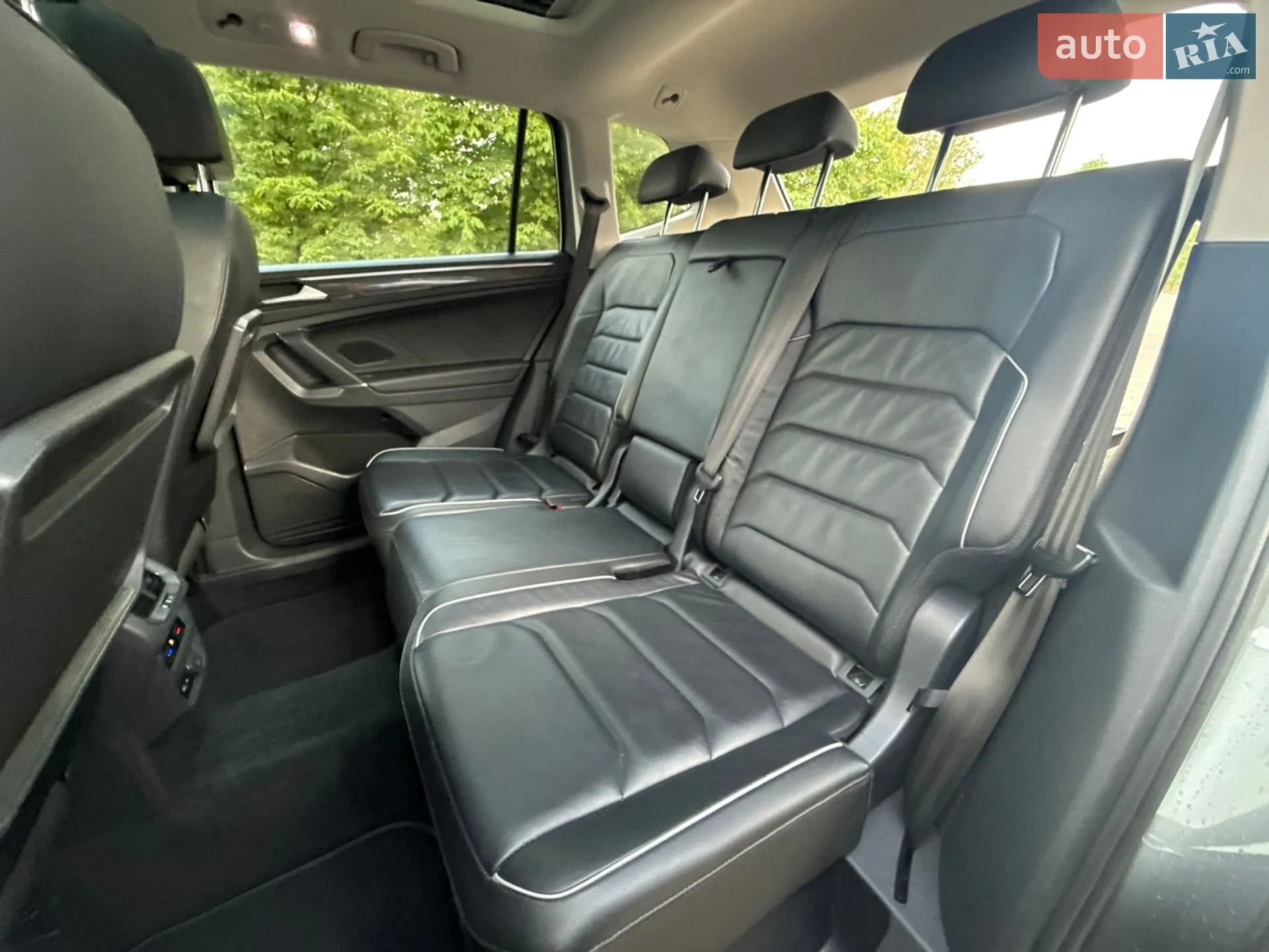2019 Volkswagen Tiguan - мініатюра 26