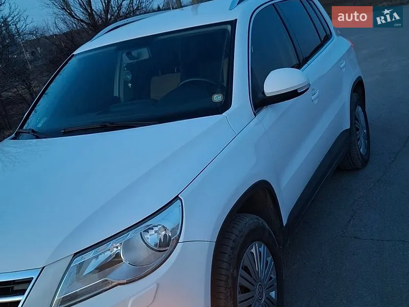 Volkswagen Tiguan 2010 VIN WVGZZZ5NZAW106801 фото оголошення 25 з 60
